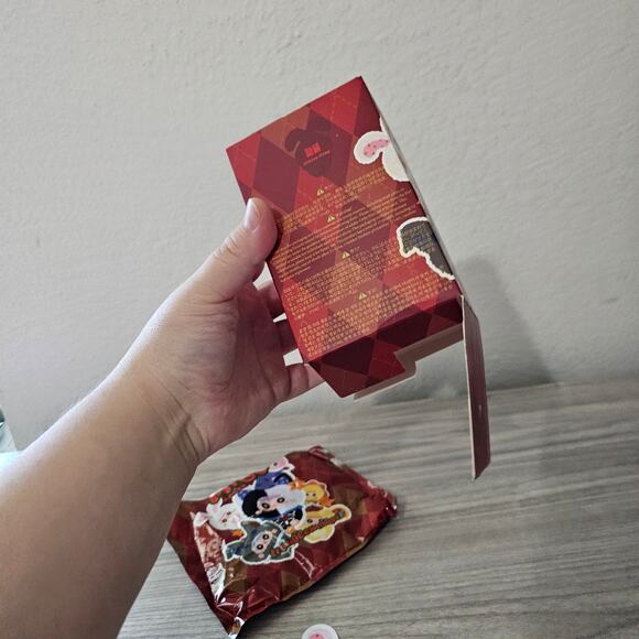 Migos Troublemaker Cream White Rabbit OPEN CONFIRMED BOX Vinyl Plush Pendent - Picture 8 of 10